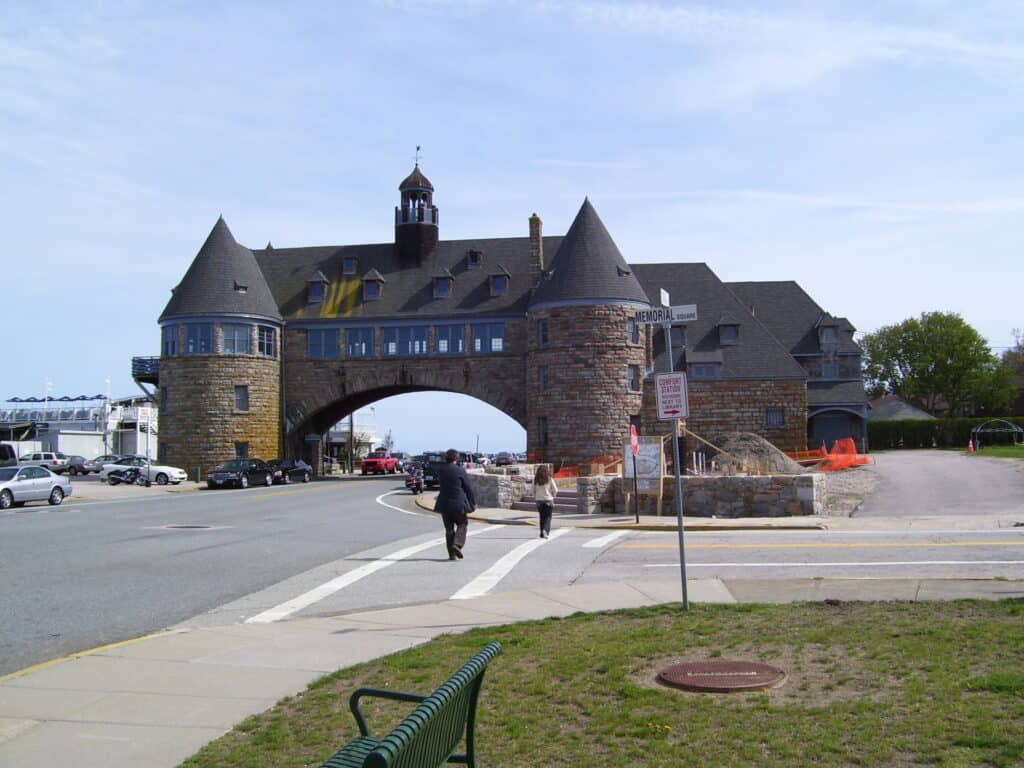 Narragansett Hard Money Lenders